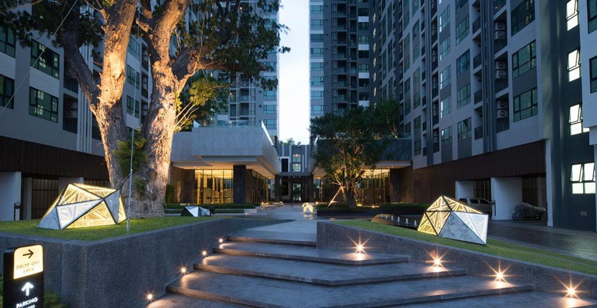 The Base Central Pattaya By Adam מראה חיצוני תמונה